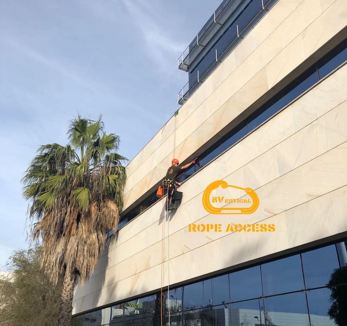trabajos en altura edificios sevilla cadiz