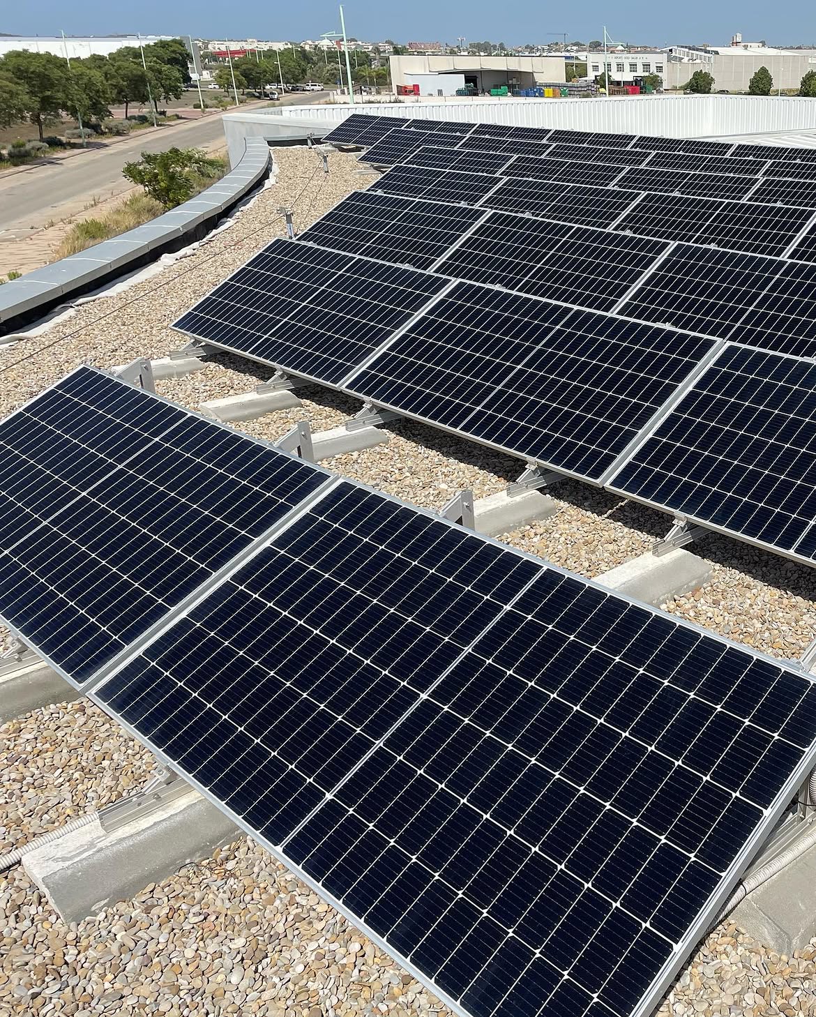 mantenimiento de placas solares en altura